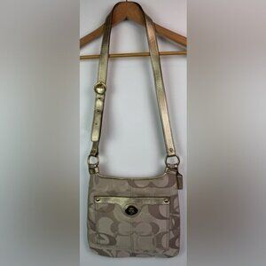 Vtg.‎ COACH Beige and Gold Signature Canvas and Leather Crossbody Purse Bag